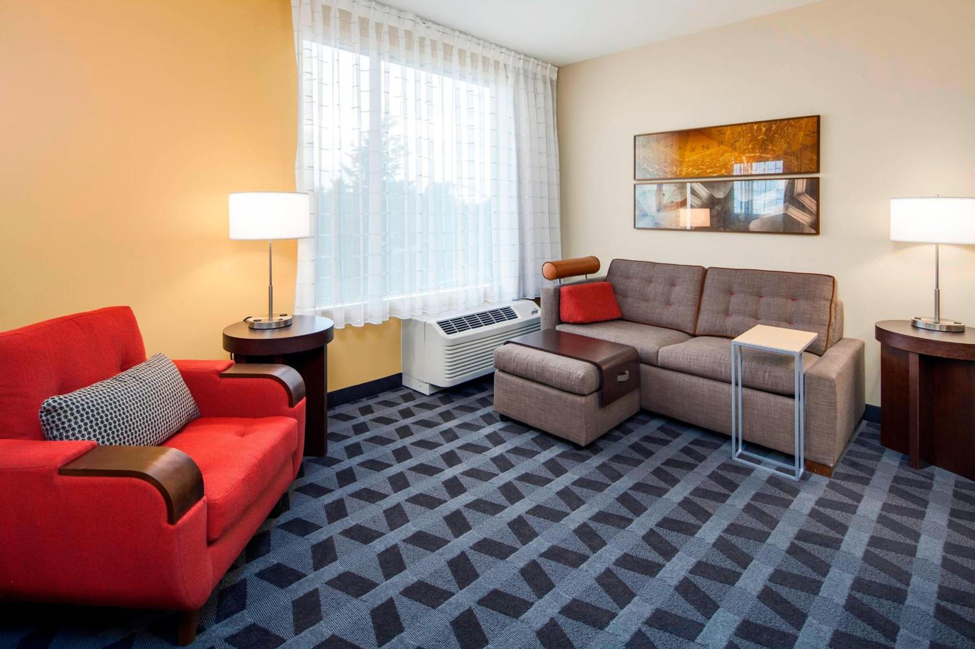 ทาวน์เพลส สวีท เบลลิงแฮม Hotel ภายนอก รูปภาพ