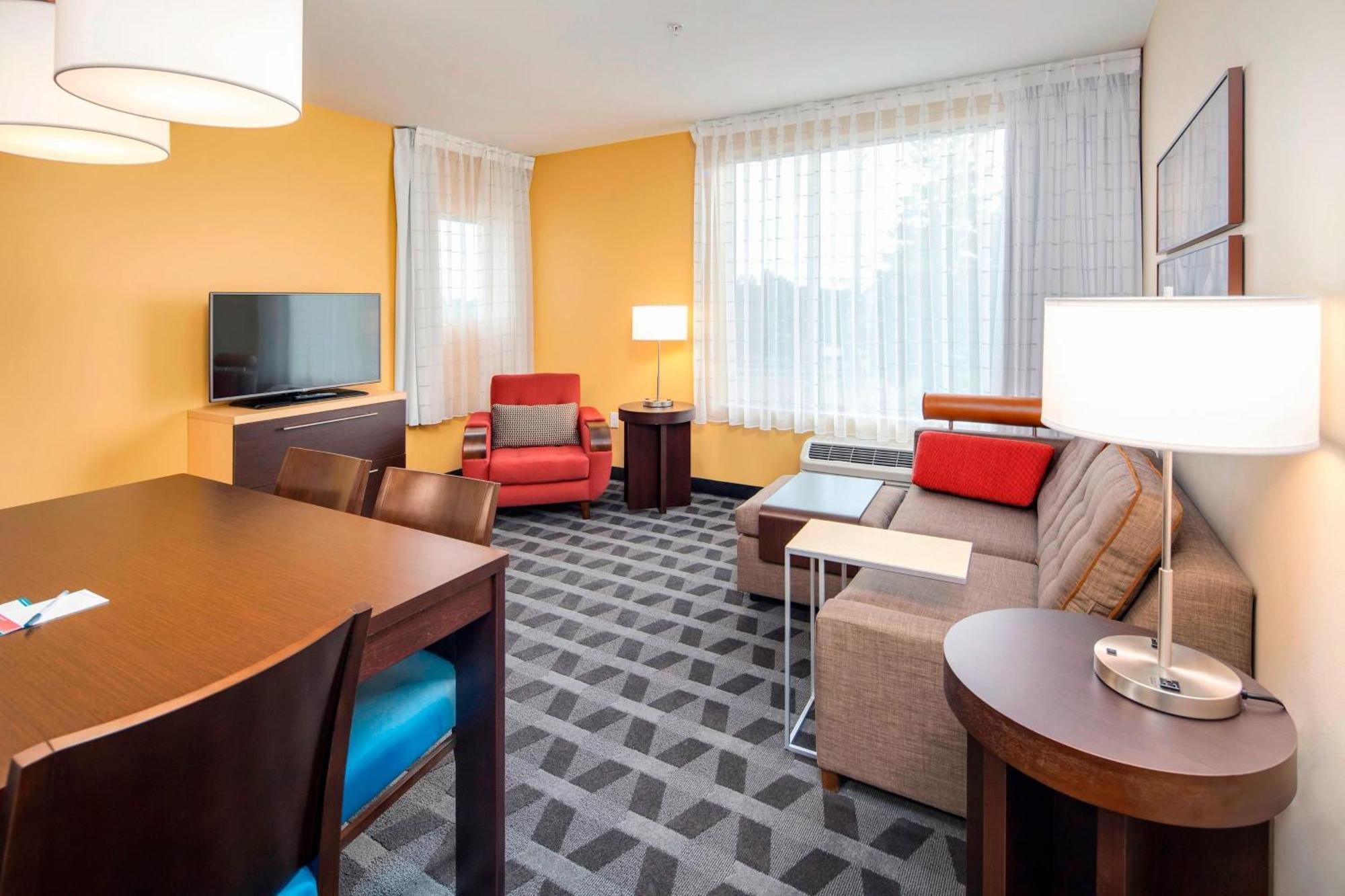 ทาวน์เพลส สวีท เบลลิงแฮม Hotel ภายนอก รูปภาพ